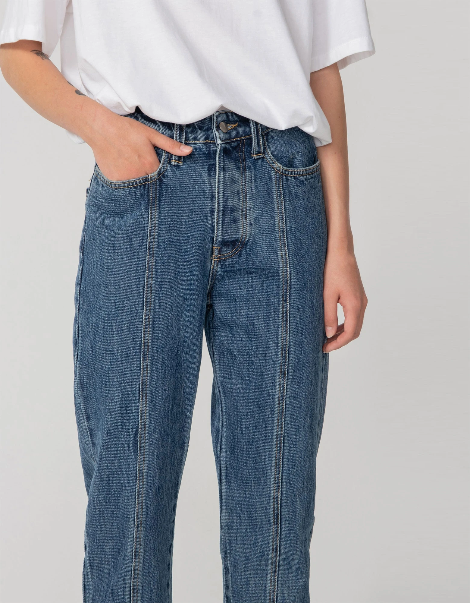 Nadia Rapti Genof jean blue — photo 3 of 4