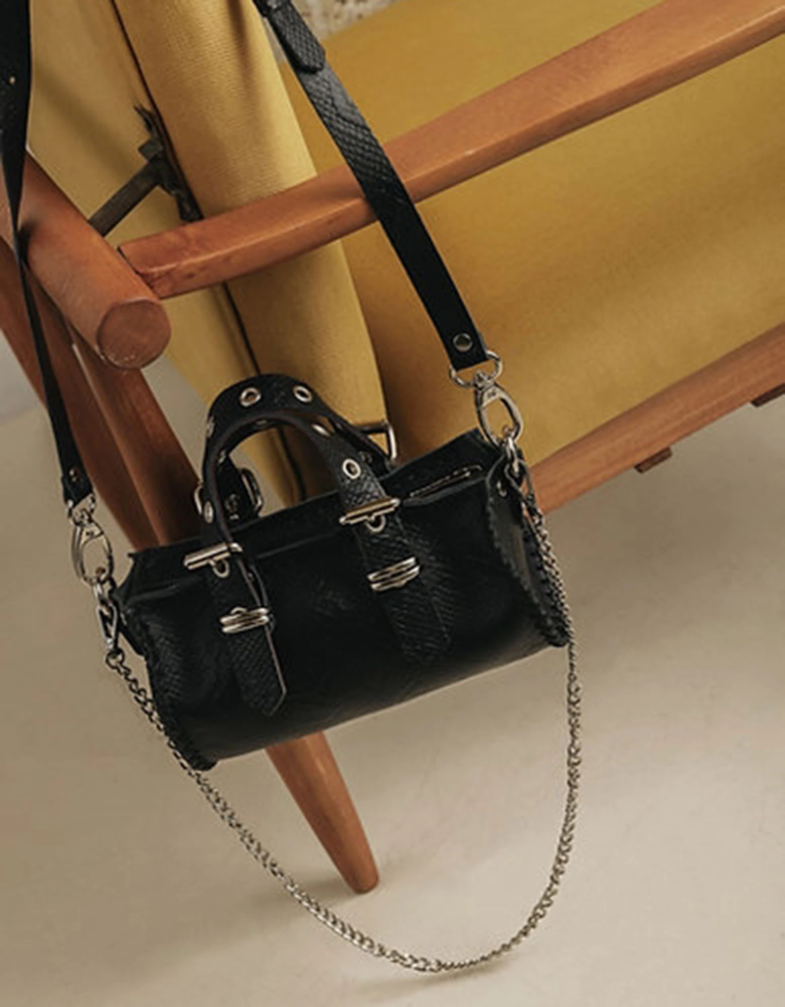 Unstoppable black-nickel — Individual Art Leather