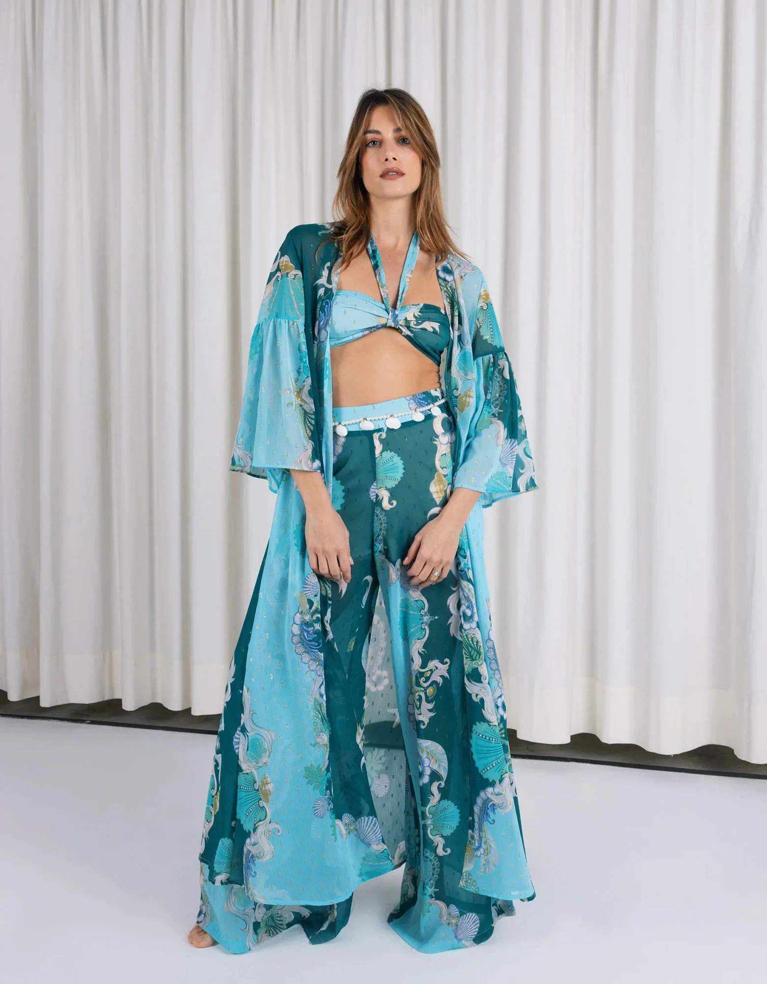 Naia kimono — Abstracto