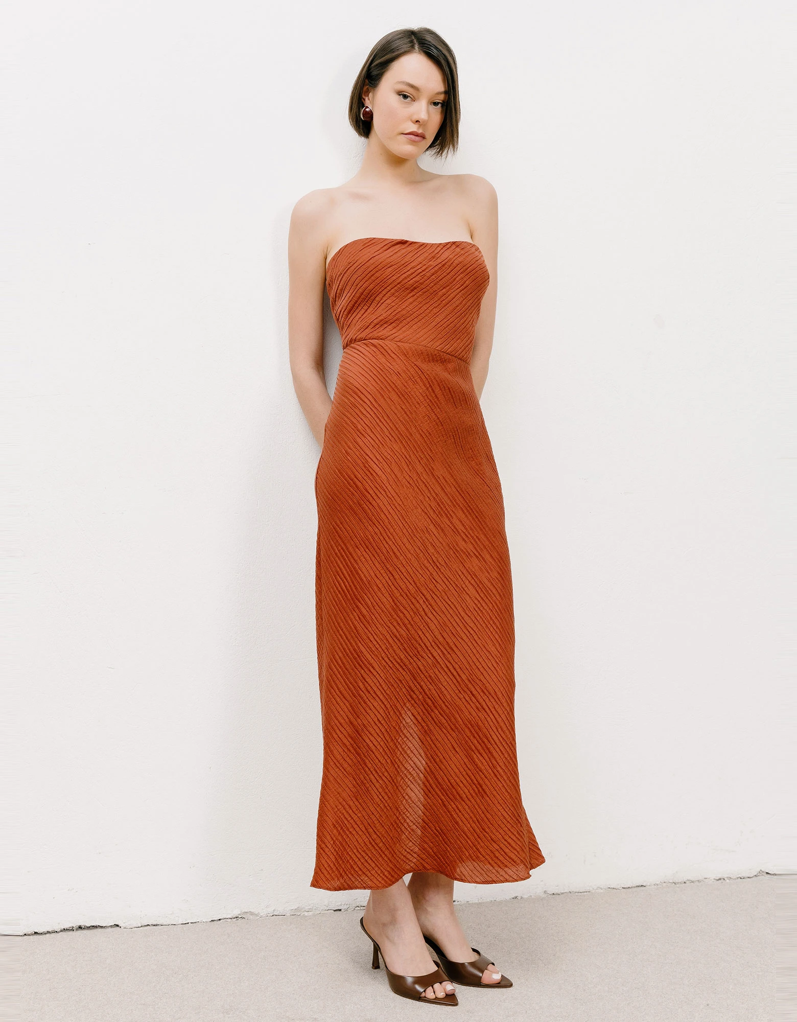 Georgia Sini Halo dress solar orange — φωτογραφία 2 από 4