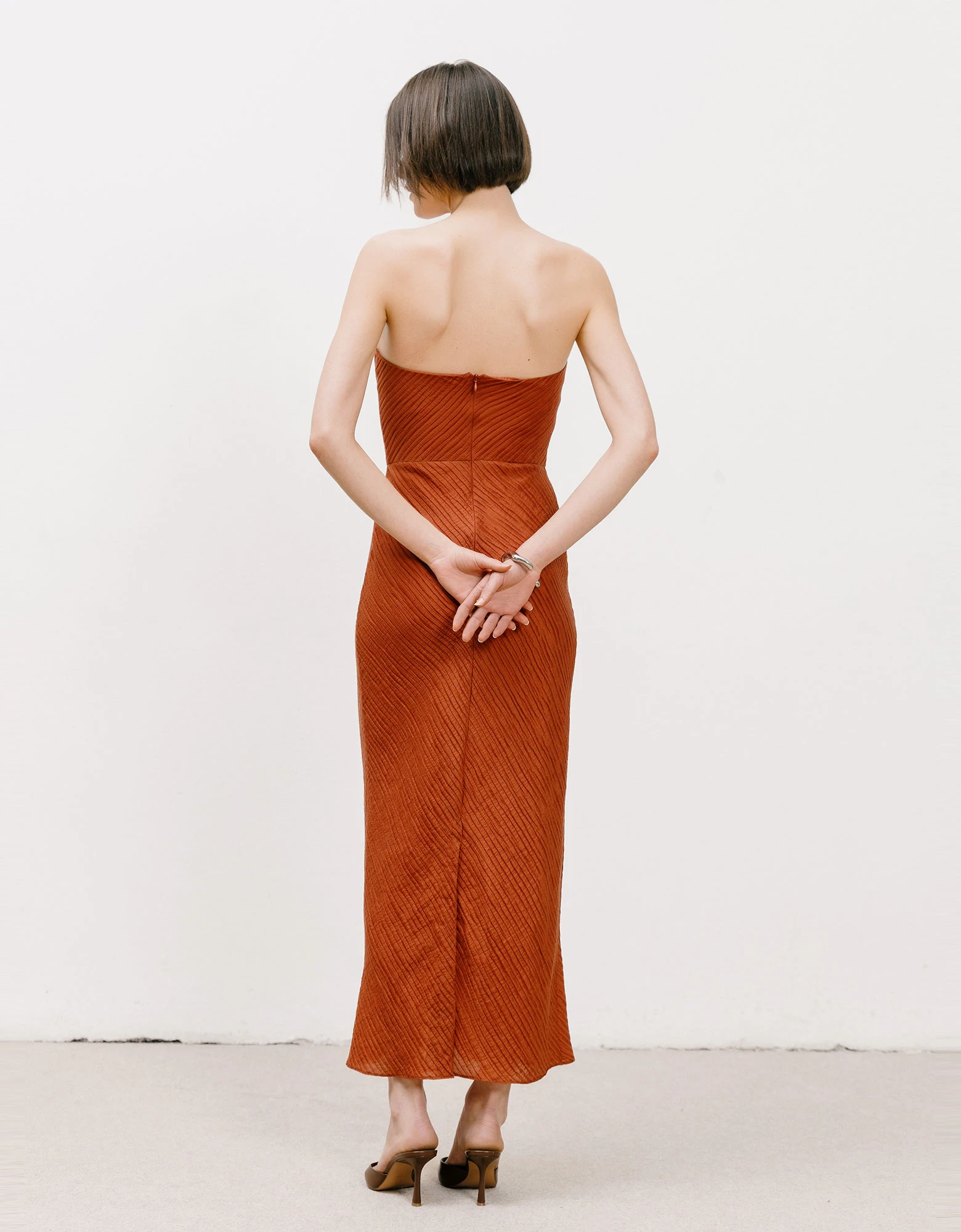 Georgia Sini Halo dress solar orange — φωτογραφία 4 από 4