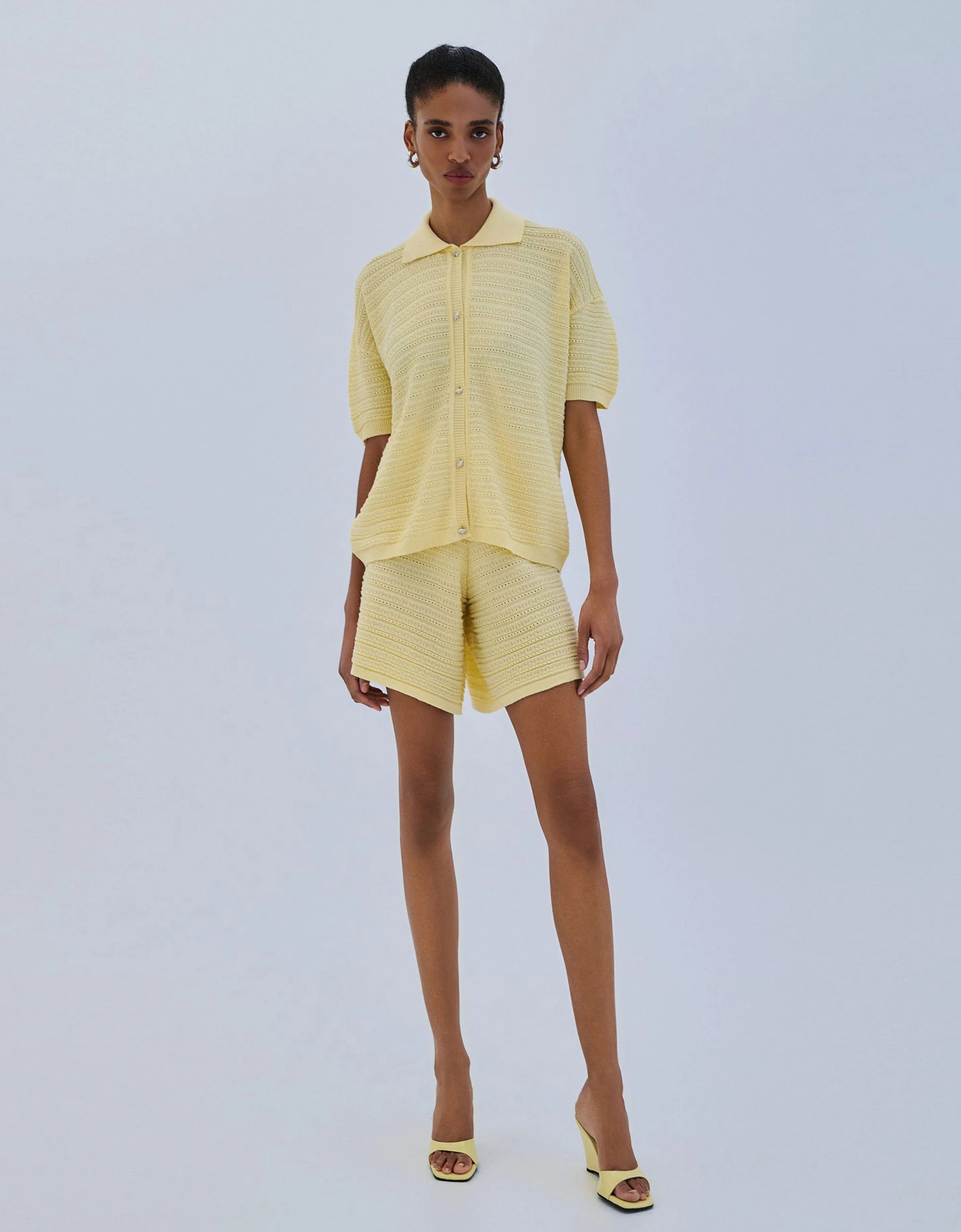 Knit shorts banana — Combos Knitwear