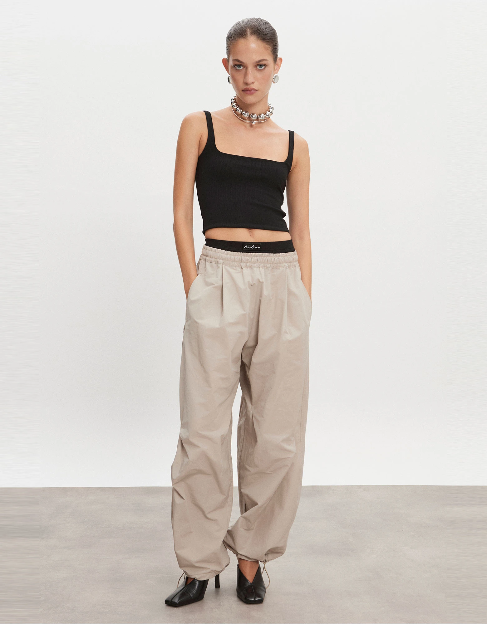 Paolo trackpants M/W greige — Nadia Rapti