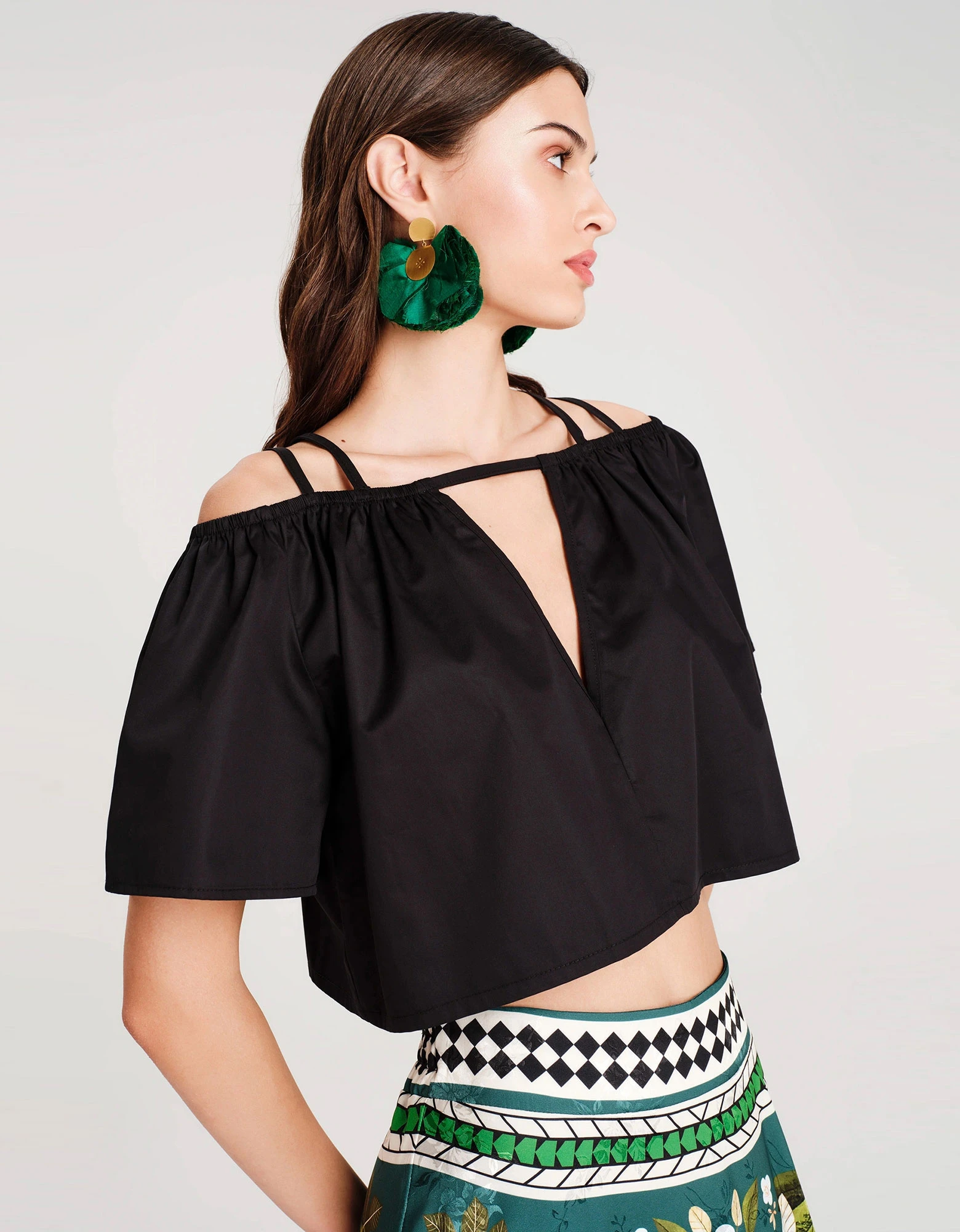 Hibiscus crop top black — Peace and Chaos