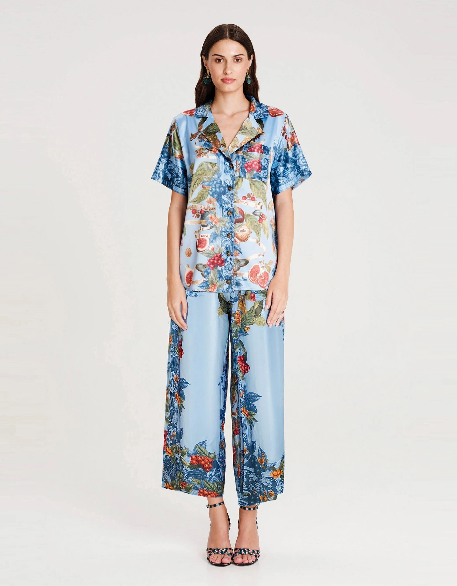 Figuer pants — Peace and Chaos