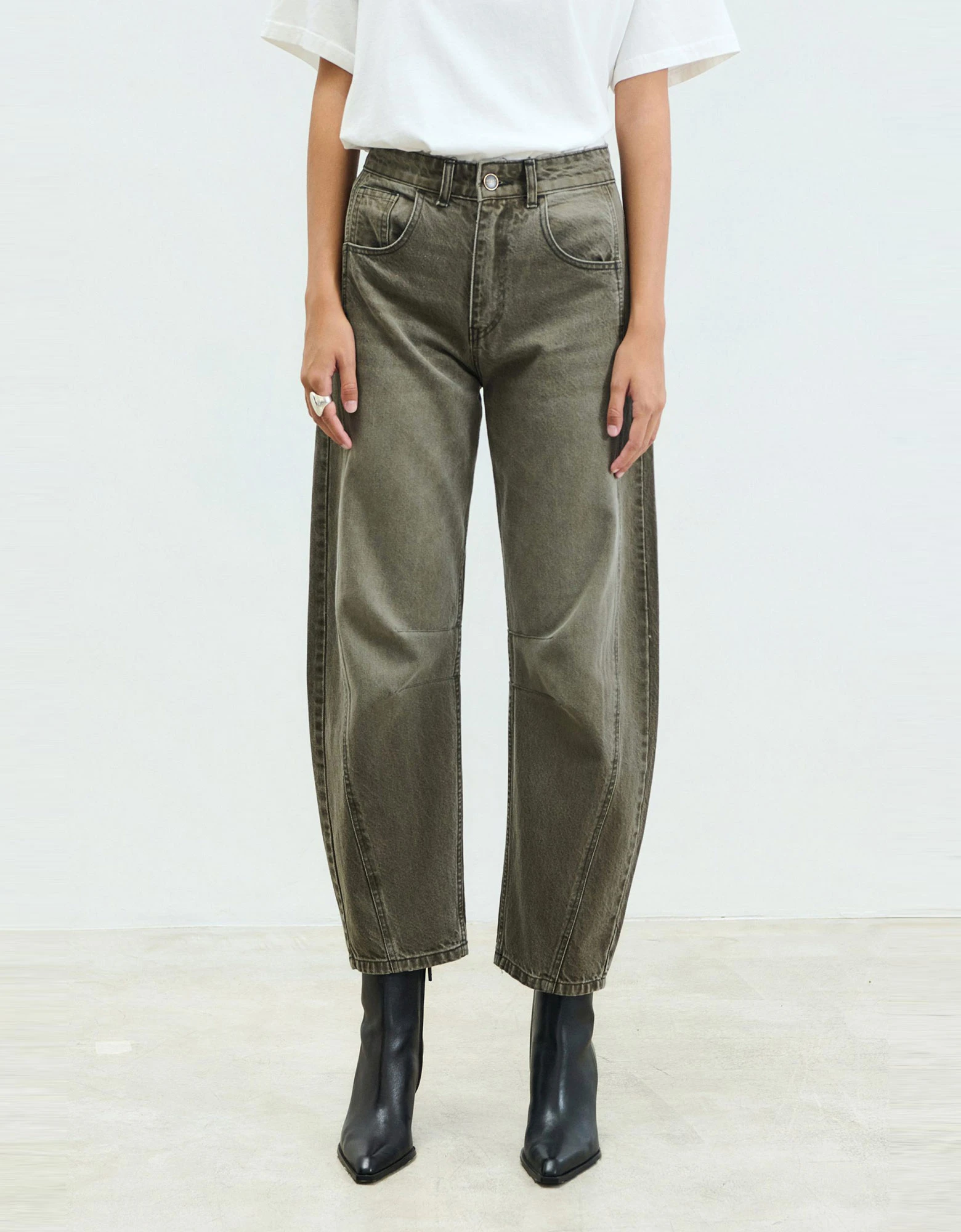 Rumi mold green denim pants — Sac Jeans