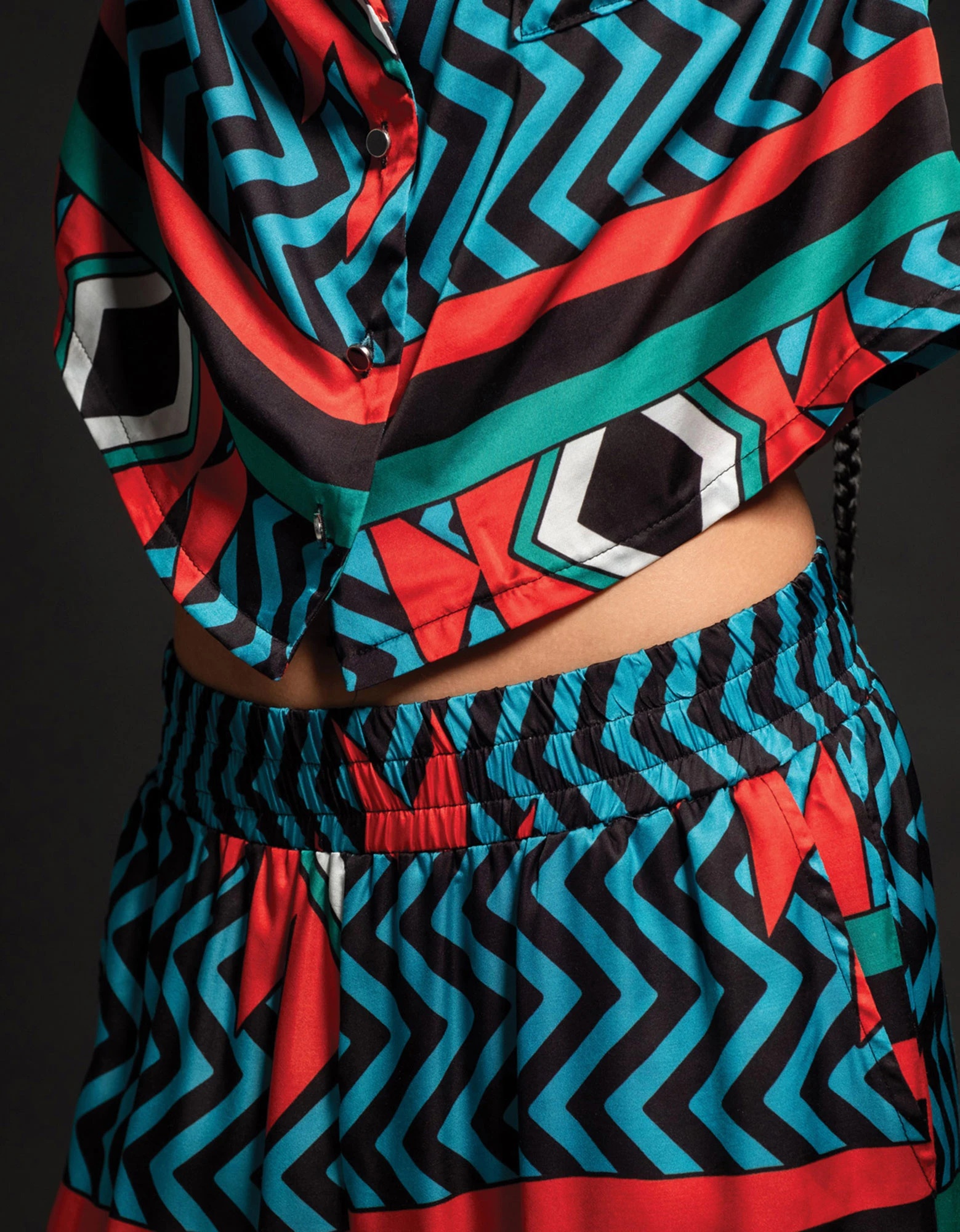 Peace & Chaos Crest pants — photo 3 of 6