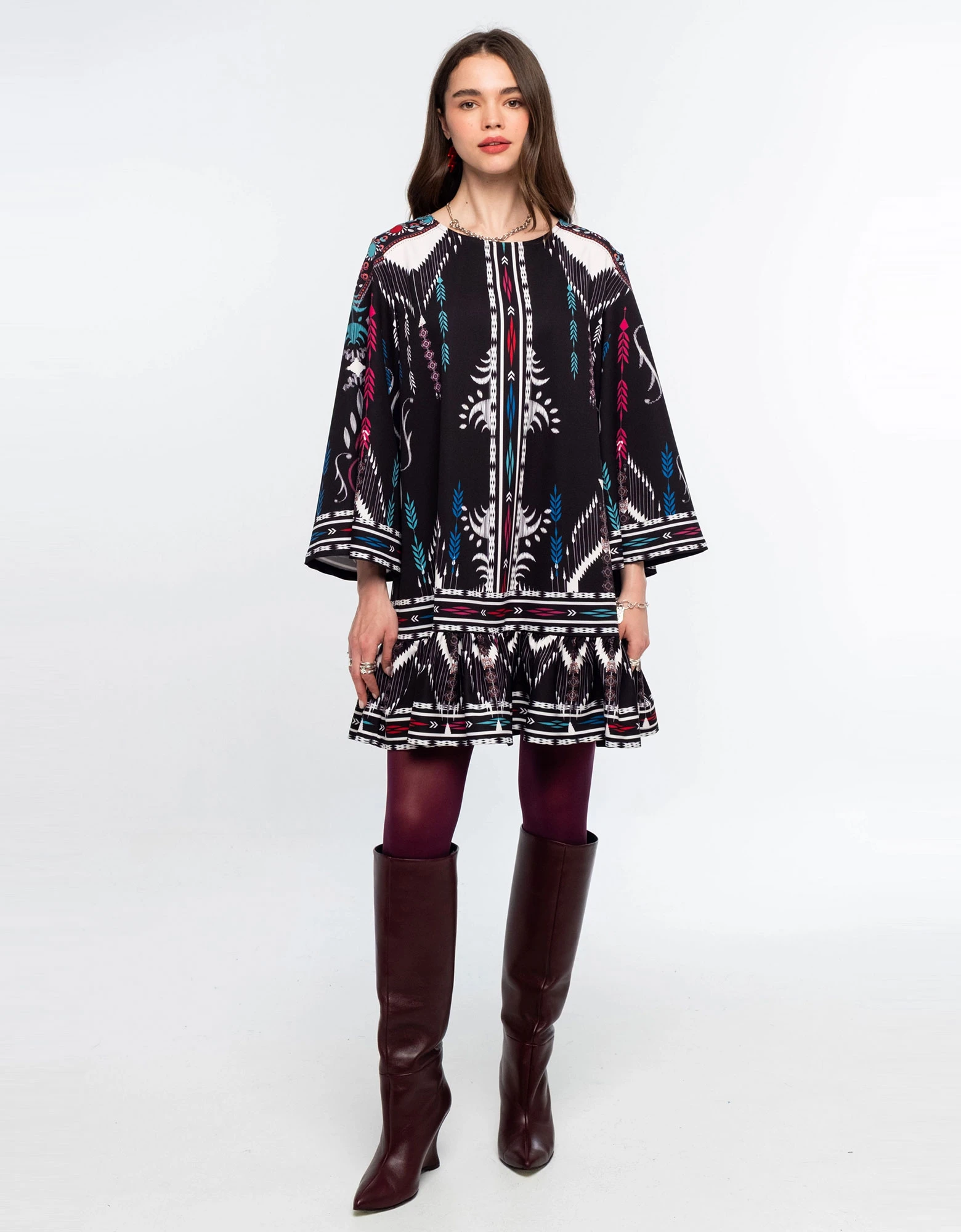 Legend dress — Peace and Chaos